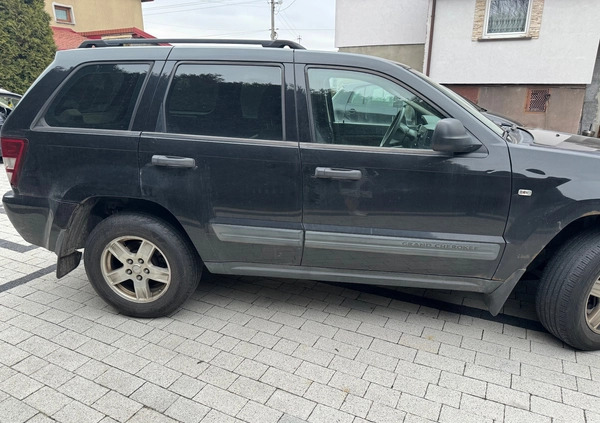 Jeep Grand Cherokee cena 21000 przebieg: 392908, rok produkcji 2007 z Świnoujście małe 16